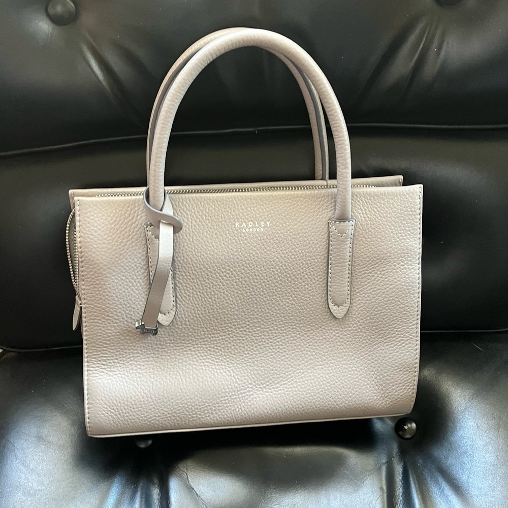 Authentic Radley London Purse